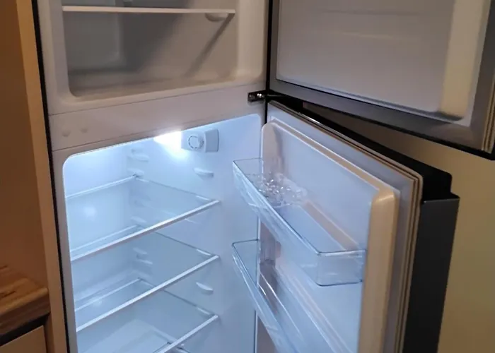 Cozy Centrally Located For Two 1, 10 Min Walk From Center