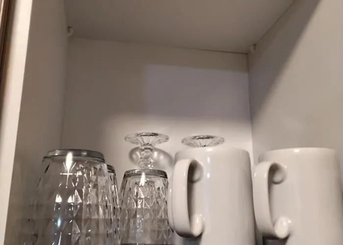 Cozy Centrally Located For Two 1, 10 Min Walk From Center *