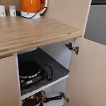 Cozy Centrally Located For Two 1, 10 Min Walk From Center * טיראנה