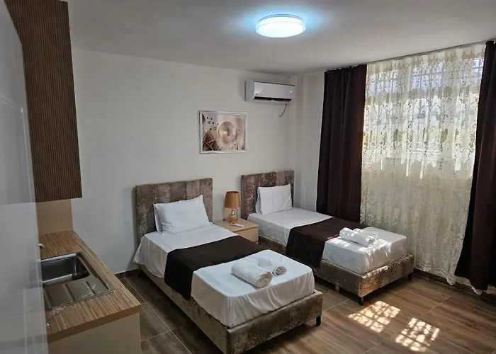 アパート Cozy Centrally Located For Two 1, 10 Min Walk From Center *