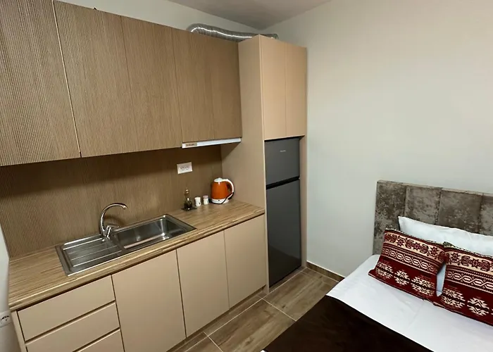 Cozy Centrally Located For Two 1, 10 Min Walk From Center アパート *